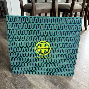 Extra Large Tory Burch Envelop Gift Bag with Velcro Closure